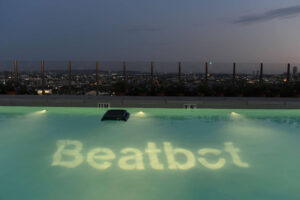 Wie funktioniert die Pool-Saugtechnologie? Ein Überblick über Poolroboter und Poolsauger Wie funktioniert die Pool-Saugtechnologie? Ein Überblick über Poolroboter und Poolsauger