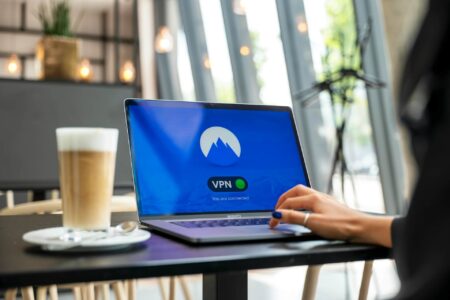 Die Vorteile eines VPN Kostenlos: Eine offene Tür zu Online-Freiheit und Privatsphäre