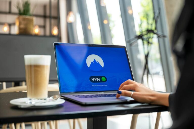 Die Vorteile eines VPN Kostenlos: Eine offene Tür zu Online-Freiheit und Privatsphäre