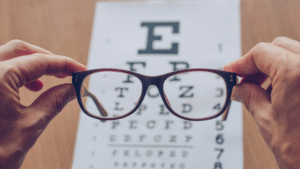 Vergleich von Sehkorrekturen: Traditionelle Methoden versus Betterview's Laserinnovationen